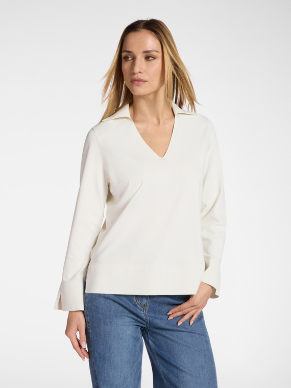 Camisola de malha com decote em V e gola