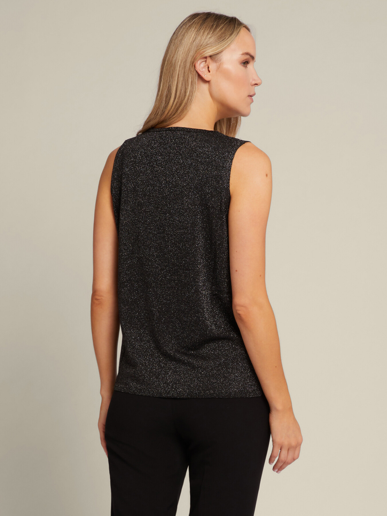 Top en punto de l&uacute;rex image number 2