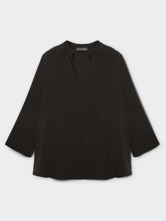 Flared blouse with three-quarter sleeves