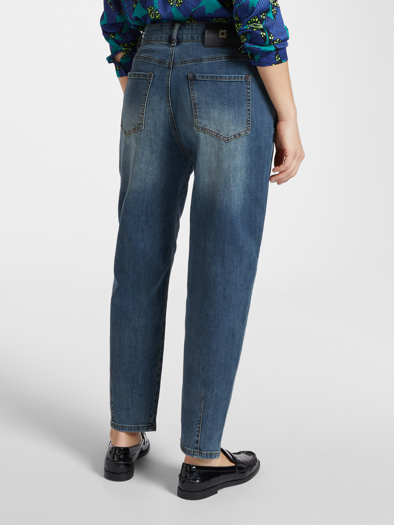 Vintage-gewaschene Ballon-Jeans image number 1