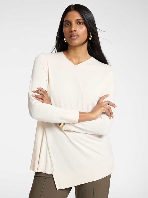 Maglia asimmetrica in cotone e modal