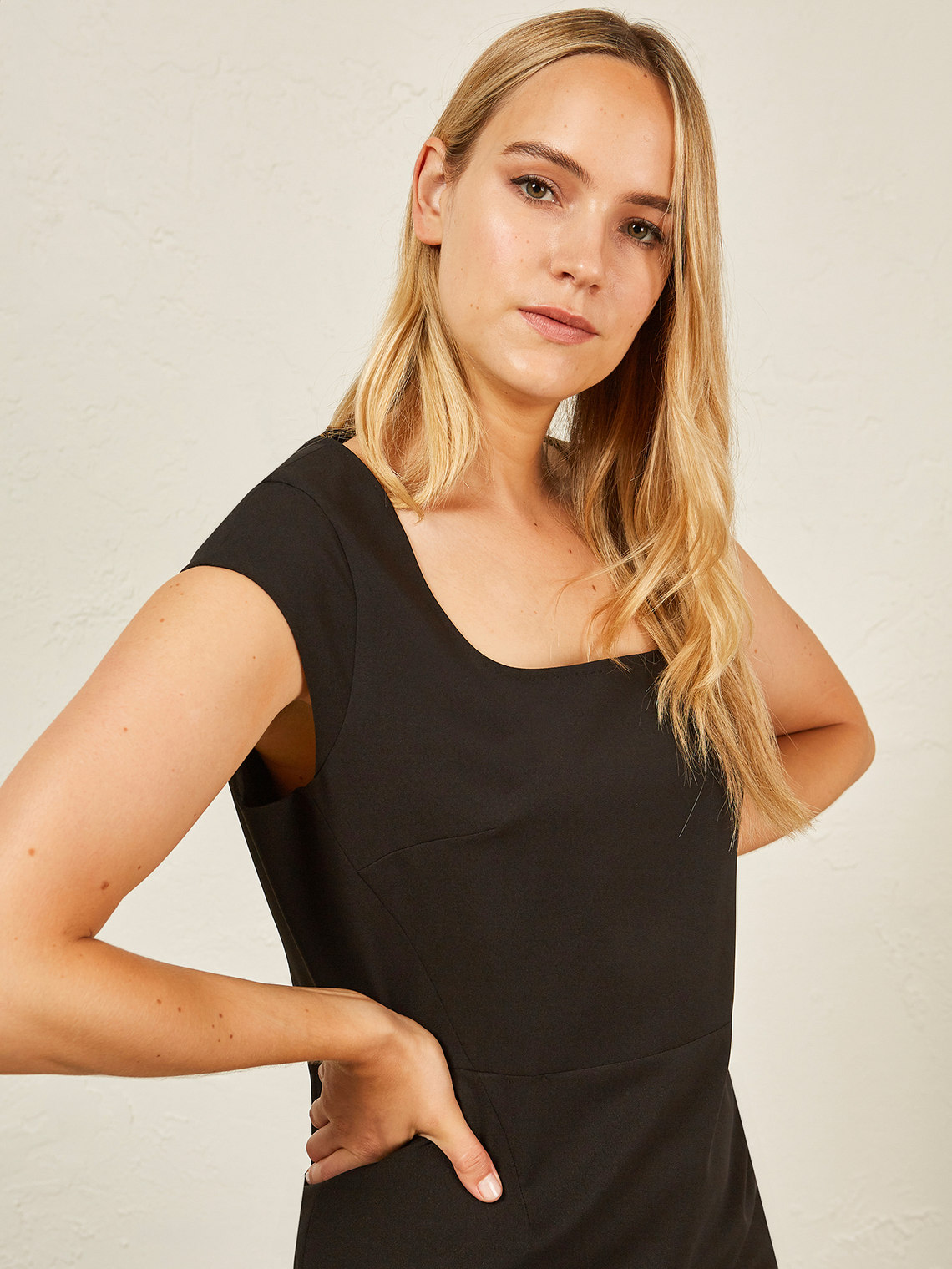 Elenamiro: Vestido elegante em cady stretch_5