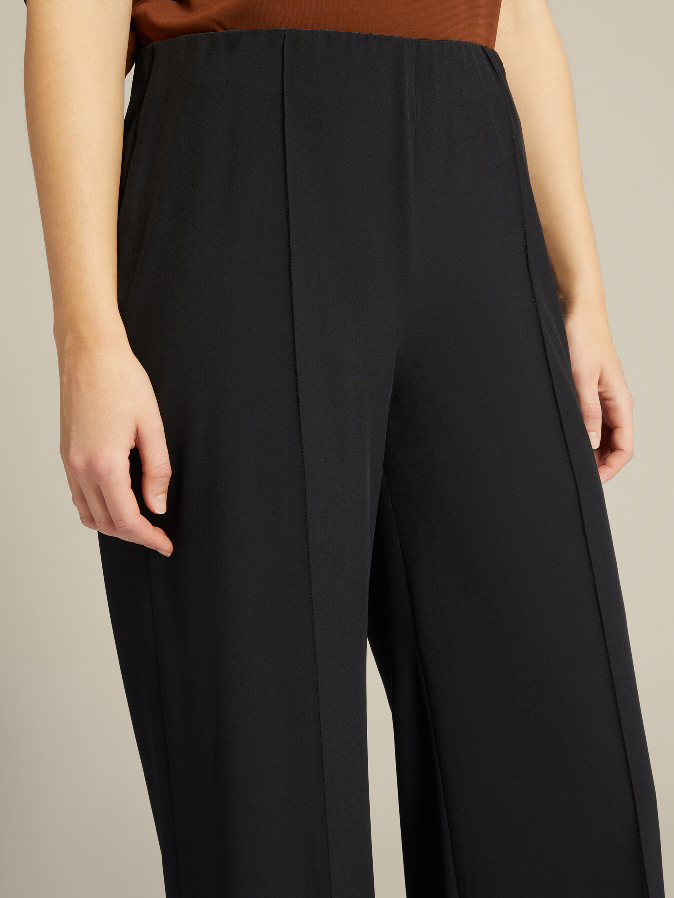 Pantaloni cropped image number 3