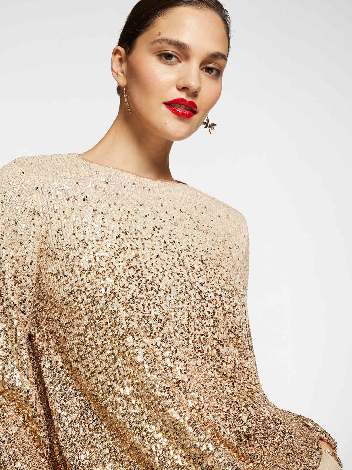 Blusa com lantejoulas em d&eacute;grad&eacute; image number 3