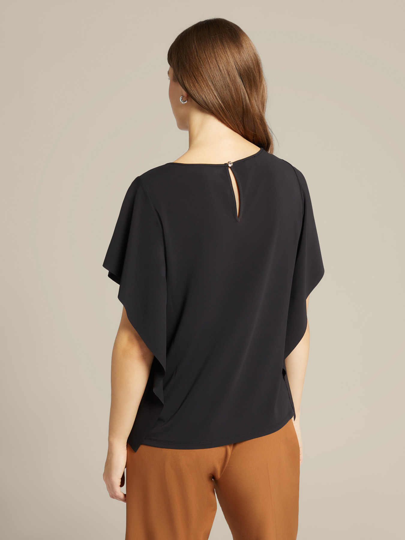 T-shirt con maniche a volant image number 1