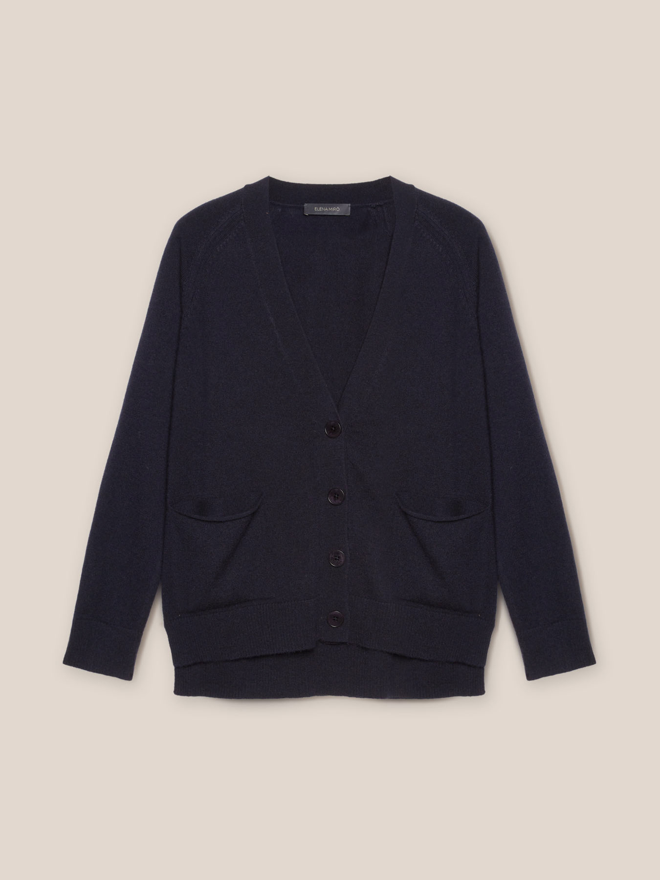 Woollen cardigan with pockets image number 3