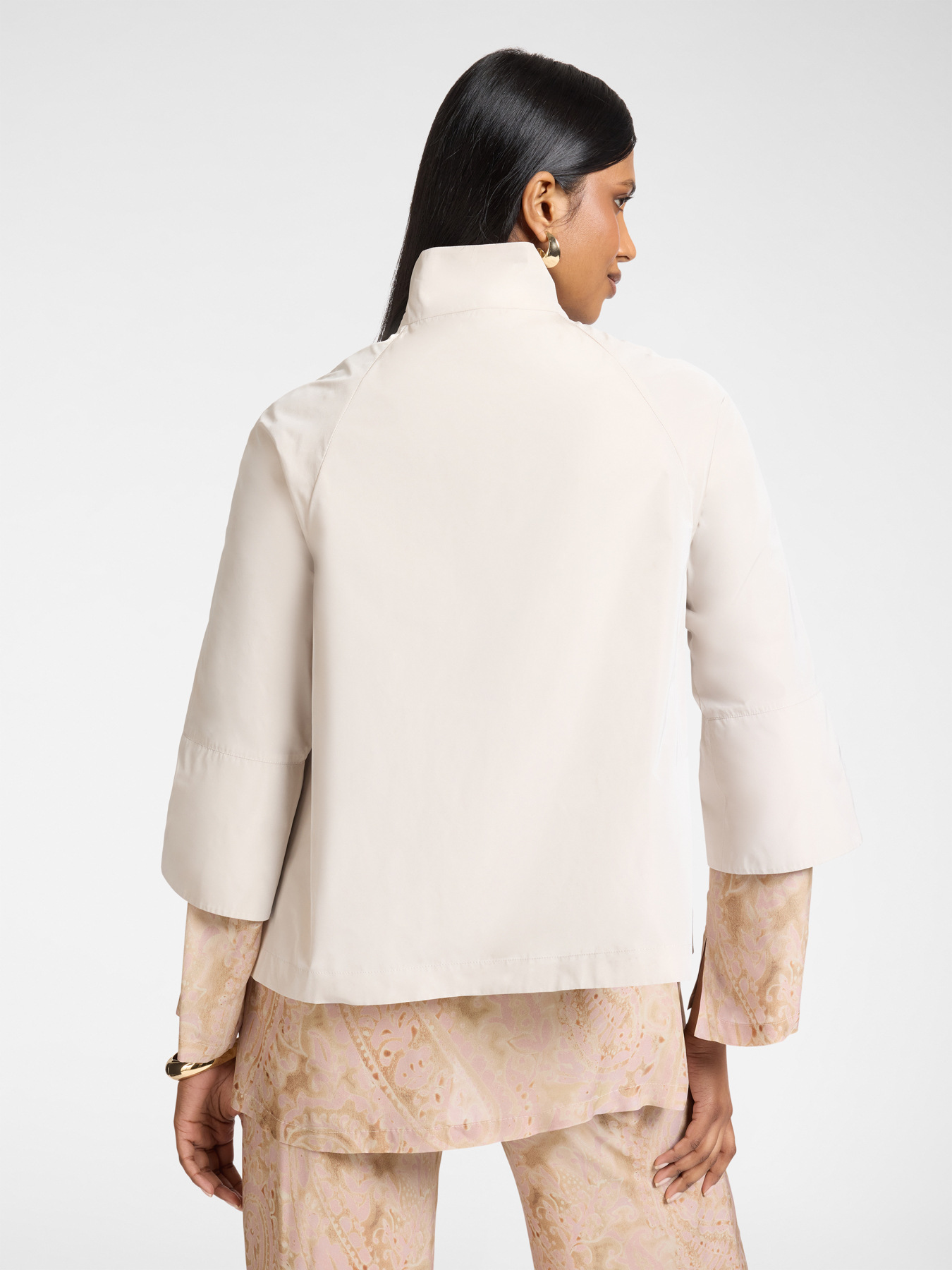 Unstrukturierte Jacke aus Taft image number 1