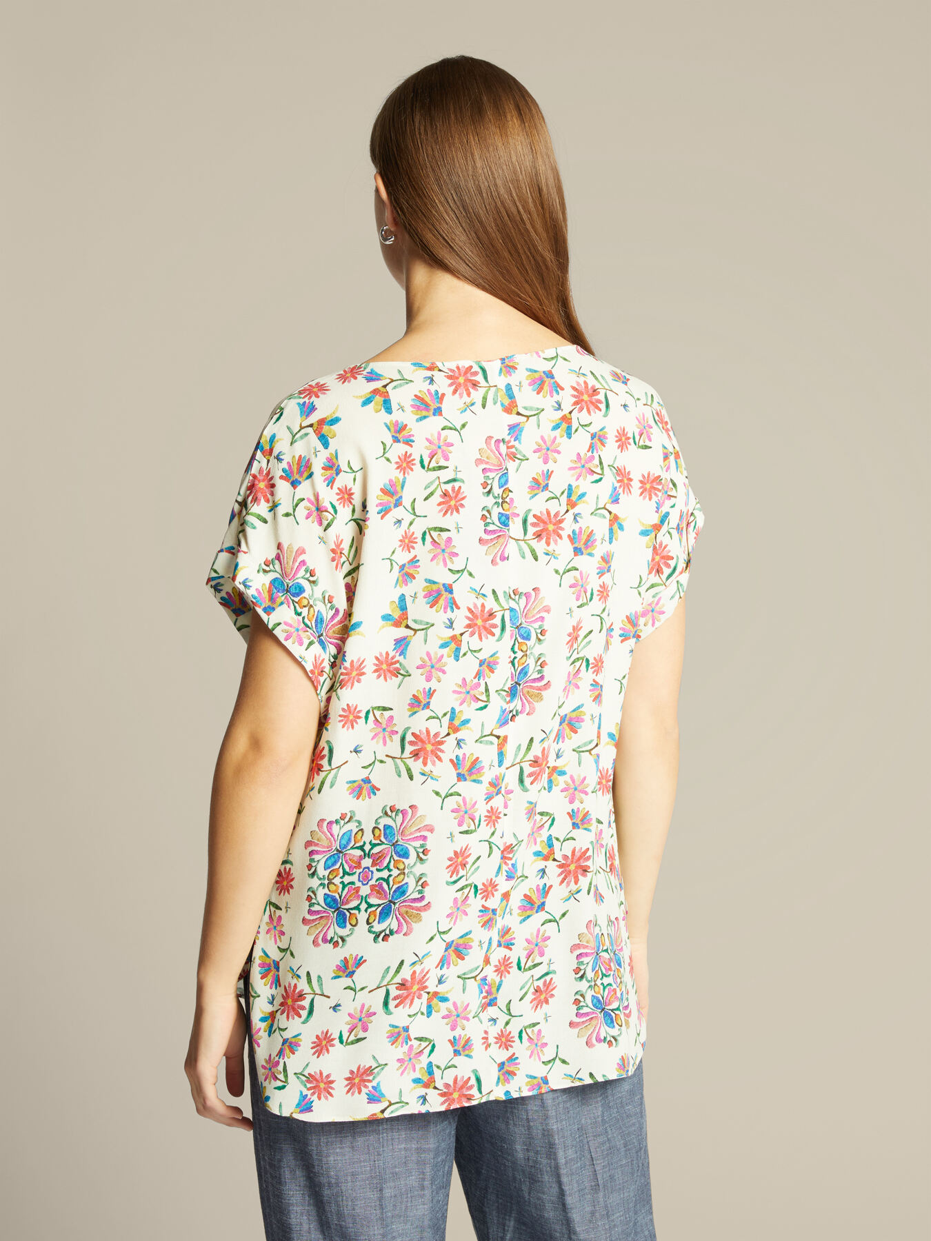 Printed ECOVERO&trade; viscose blouse image number 1