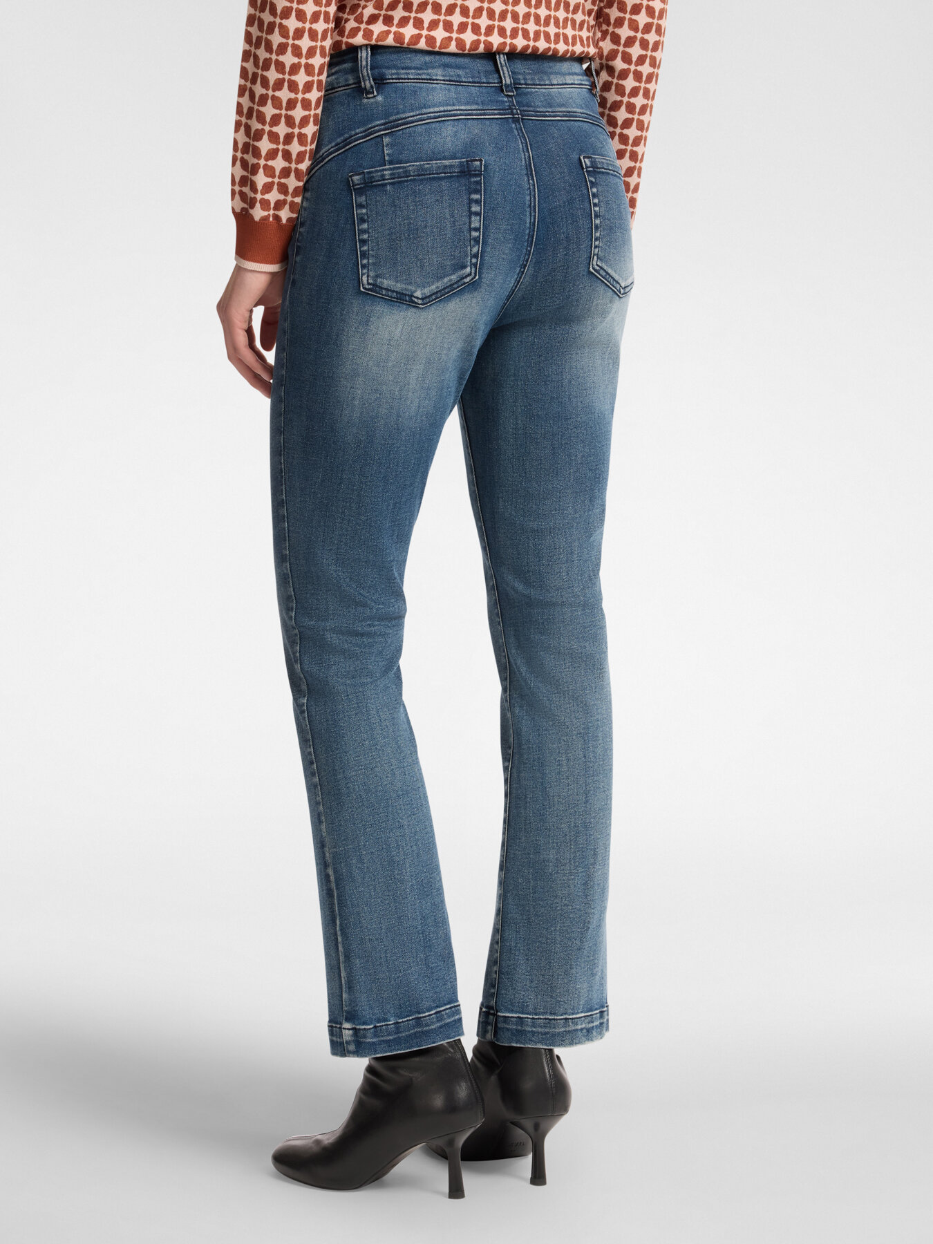 5-pocket jeans, kick flare, "Florence" image number 1