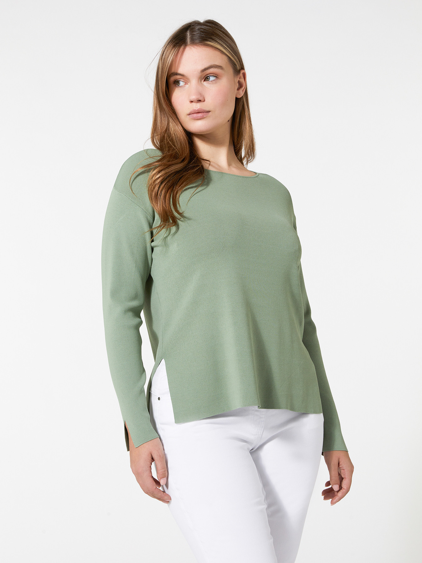 Maglia con scollo a barchetta image number 2