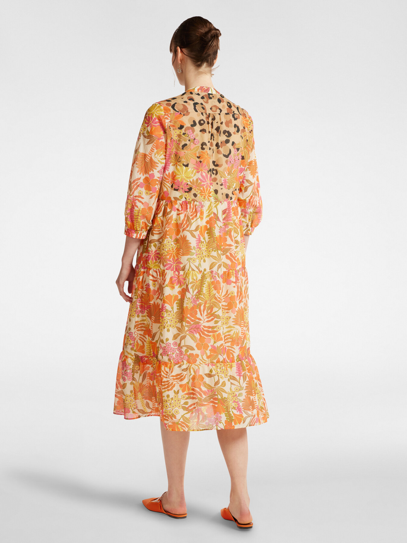 Vestido estampado con volantes image number 1