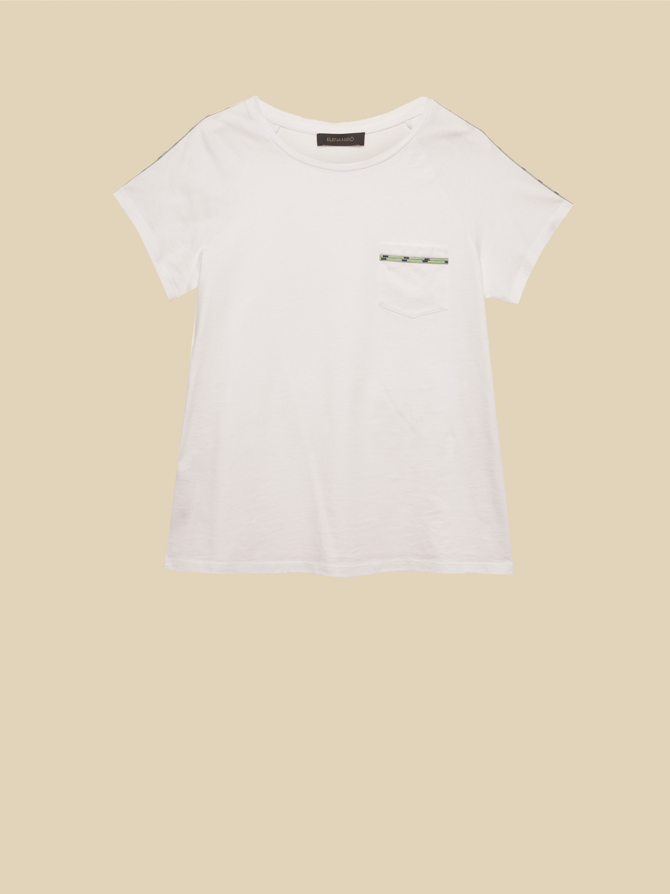 T-SHIRT AVEC APPLICATIONS image number 4