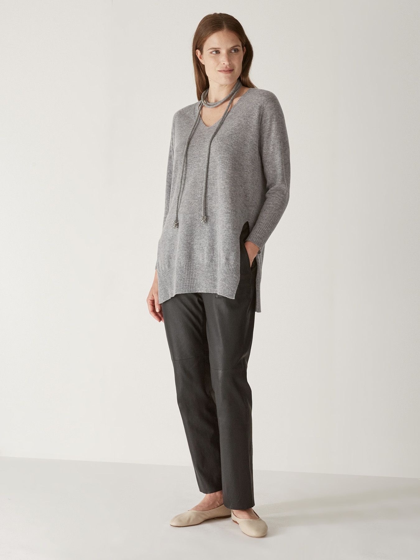 FLUFFY WOOL SWEATER image number 2