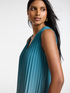 Pleated top in gradient color image number 3