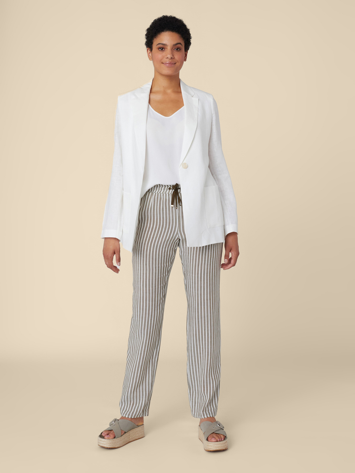 Linen and lyocell joggers image number 0