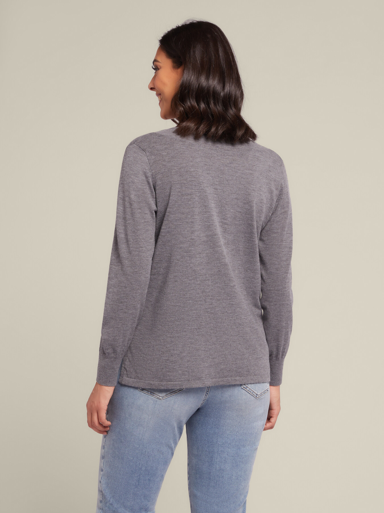 Jersey de pico en lana sostenible image number 1