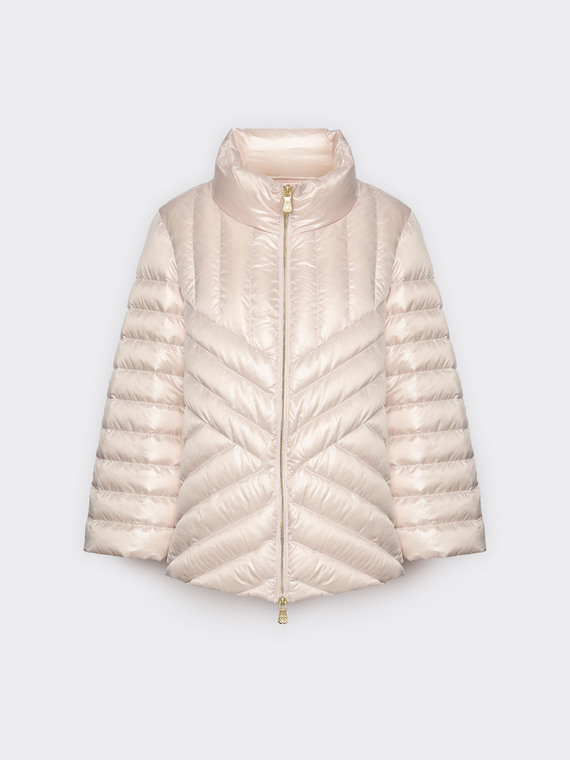 Lightweight quilted down jacket
