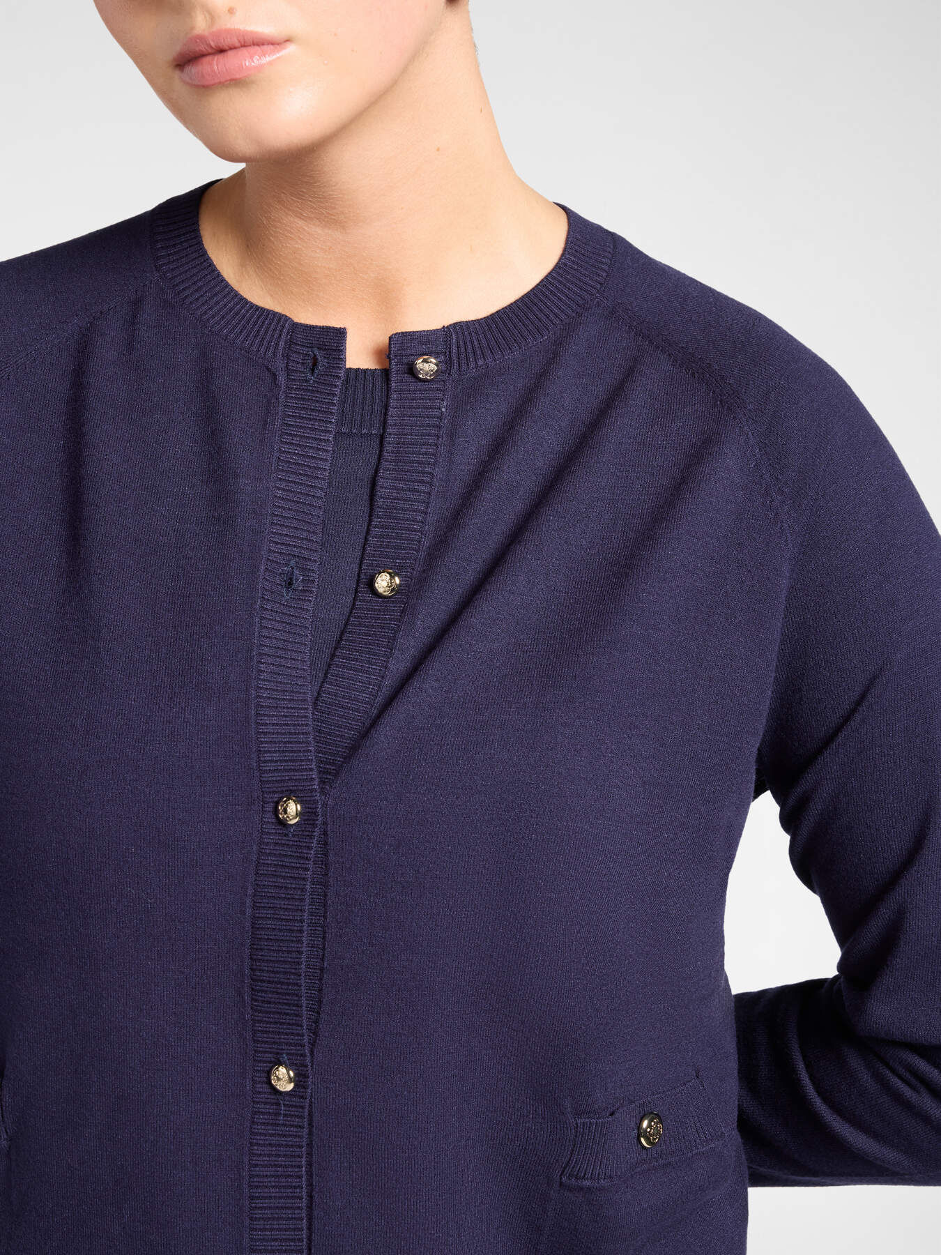 Cardigan in viscosa con tasche image number 3