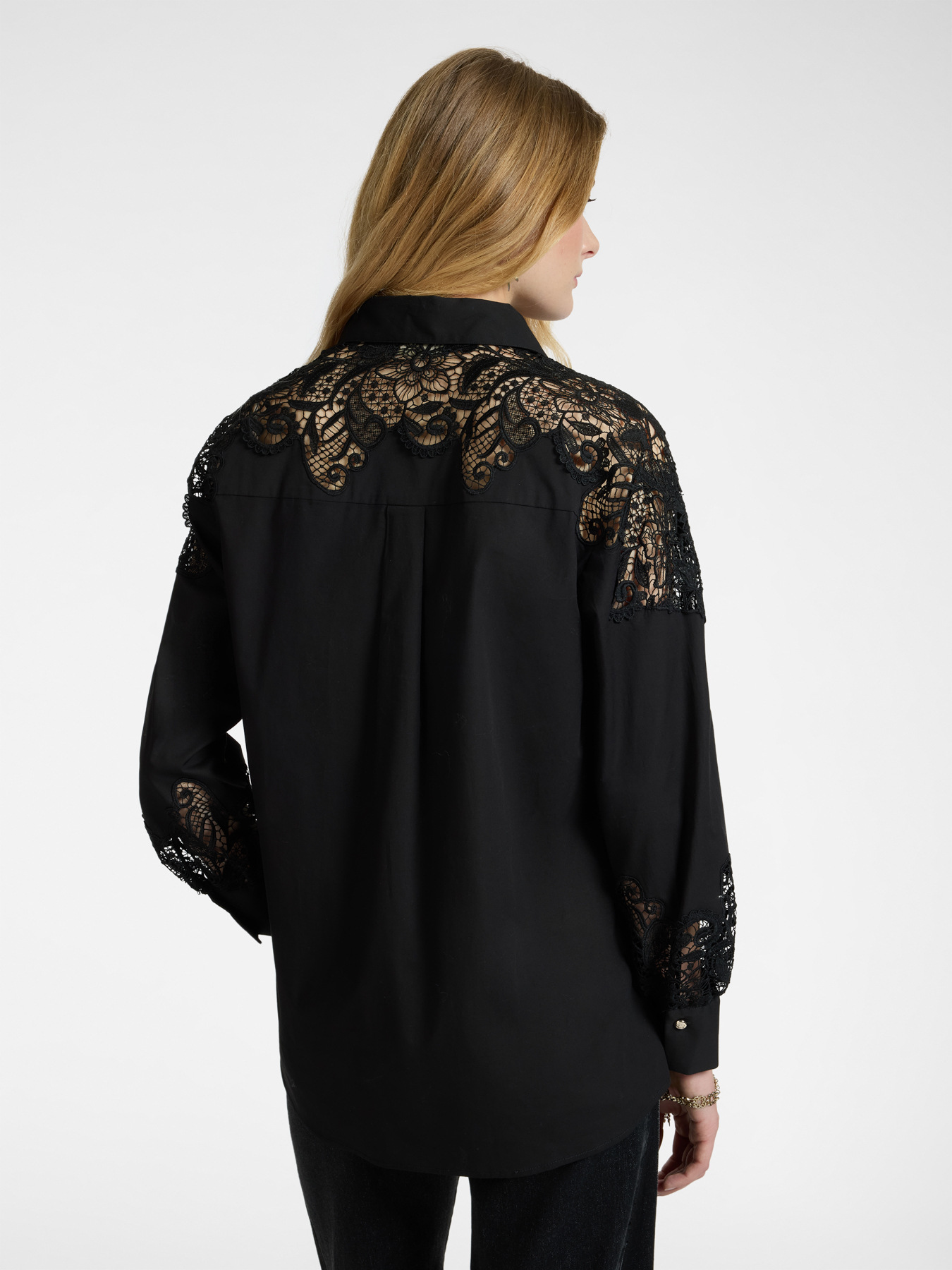Chemise avec dentelle image number 1