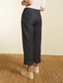 CROPPED-HOSE AUS DENIM image number 1