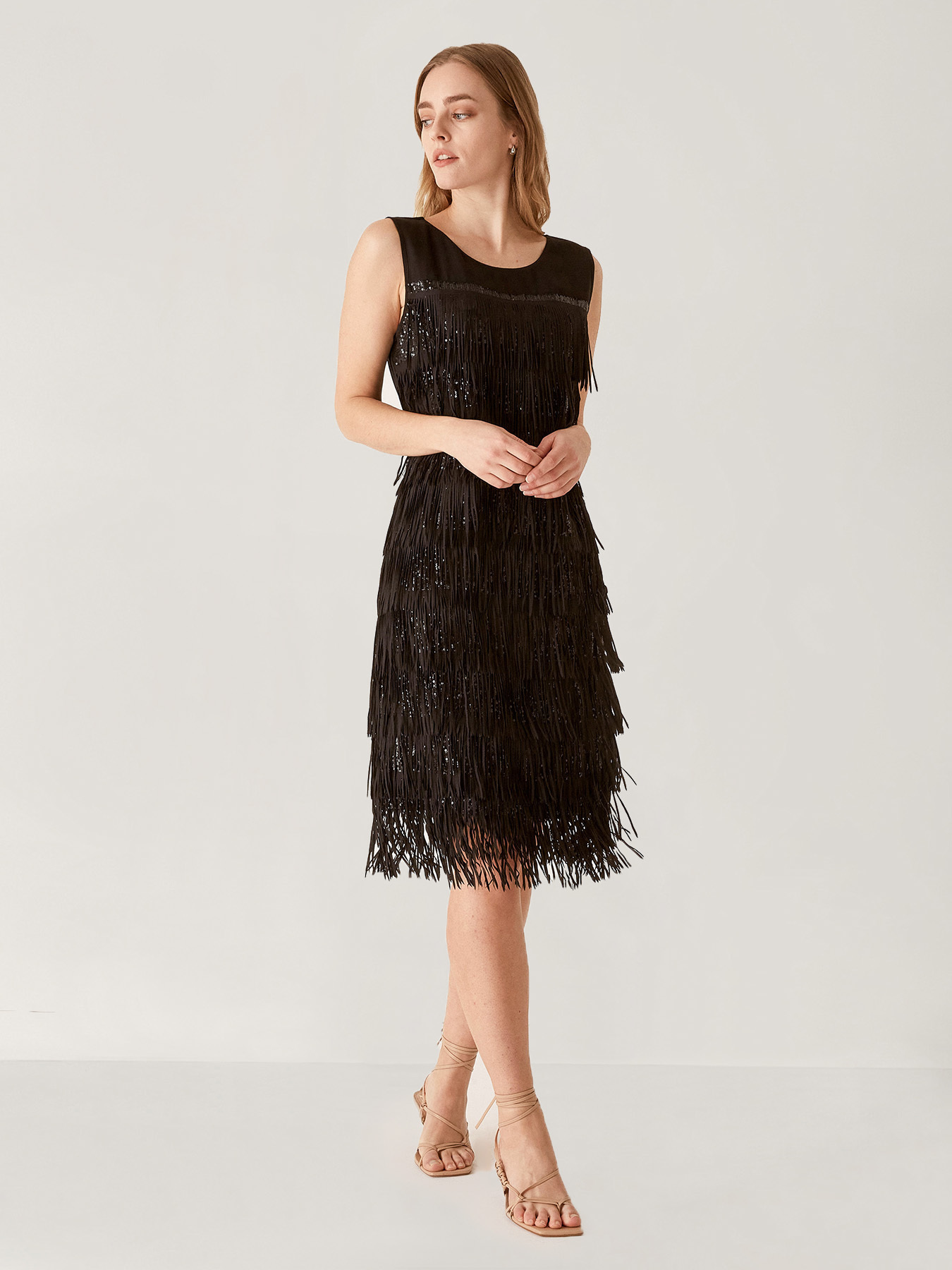 Abito con frange image number 2