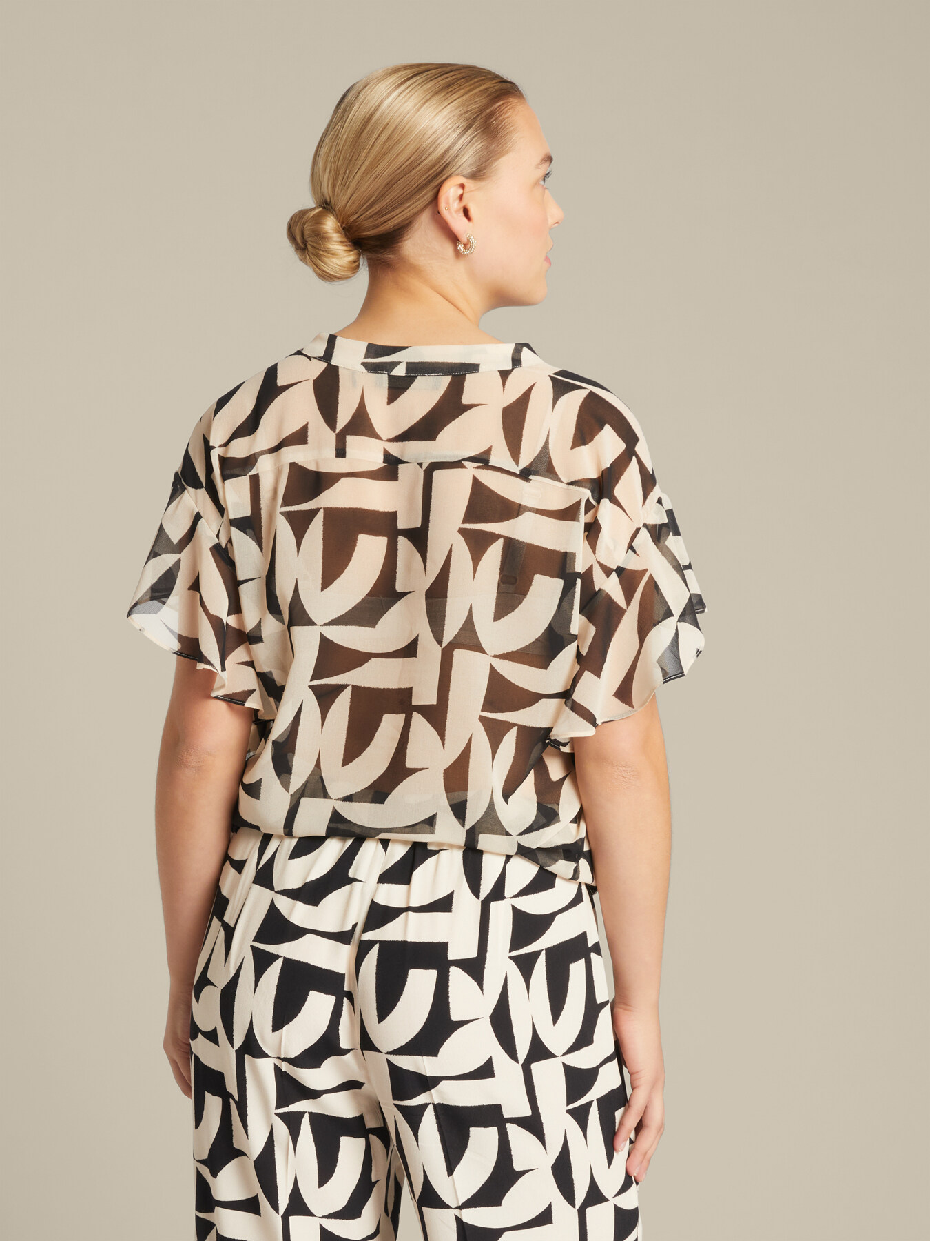 Blouse en georgette imprim&eacute;e image number 1