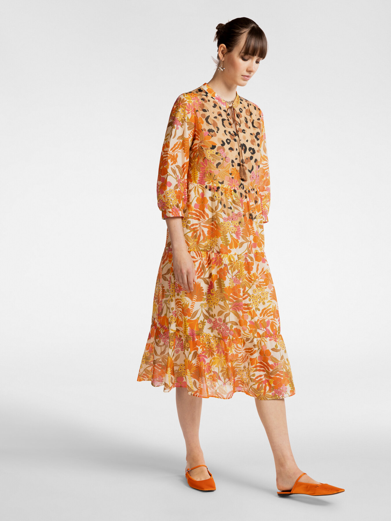 Vestido estampado con volantes image number 0