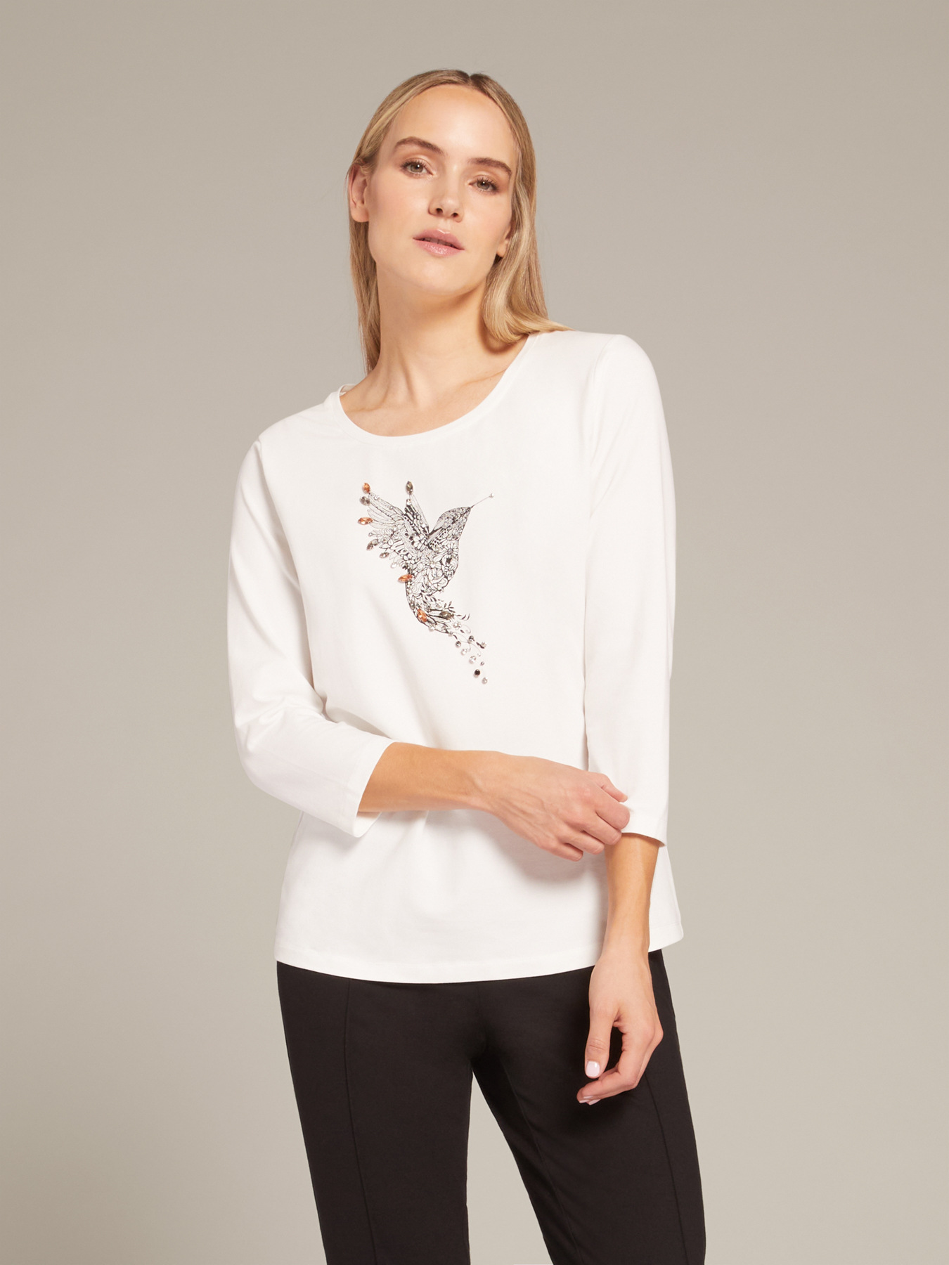 T-shirt con stampa e ricamo a mano image number 2