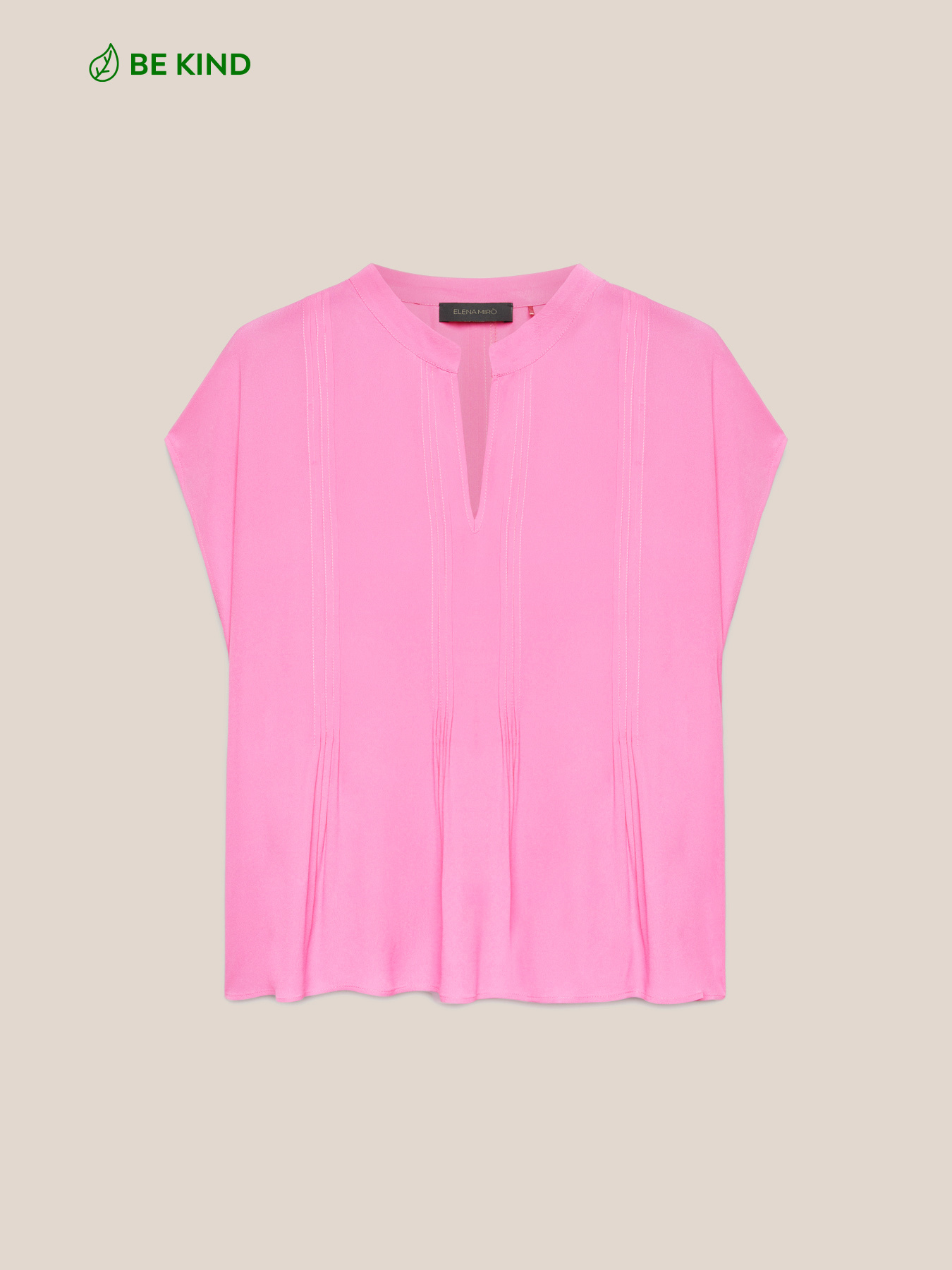 Blusa con pliegues de crep&eacute; chino image number 4