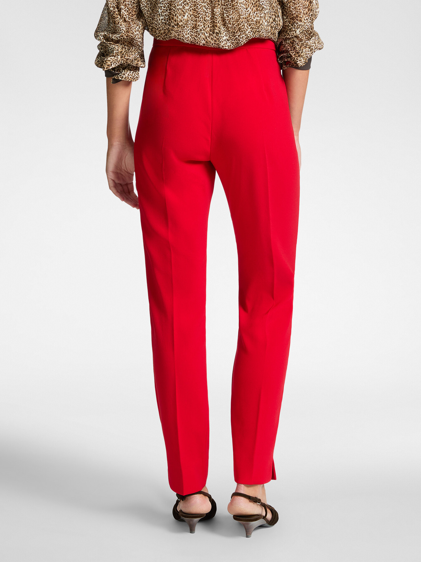 Pantalon slim en tissu extensible image number 1