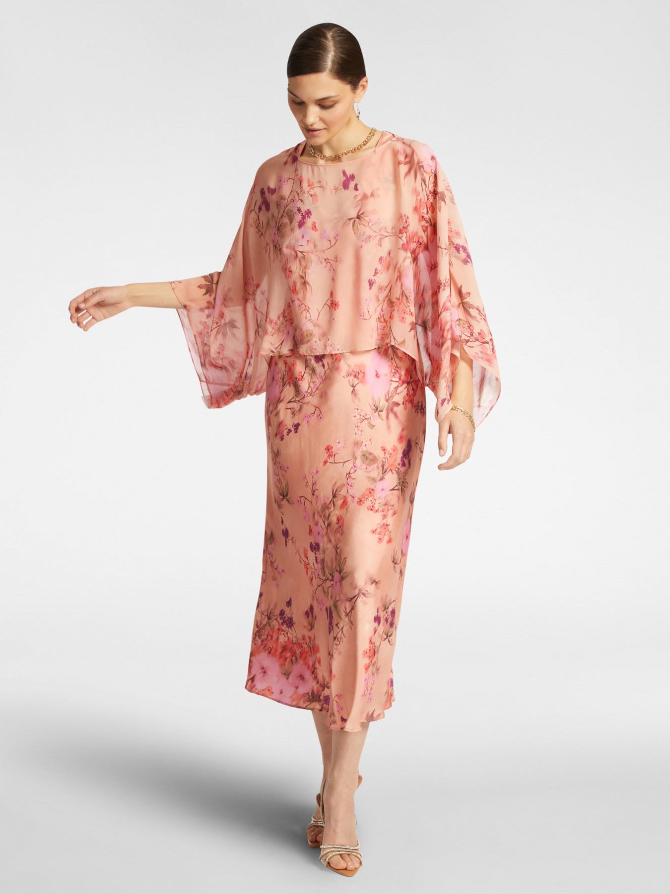 Abito floreale in raso image number 4