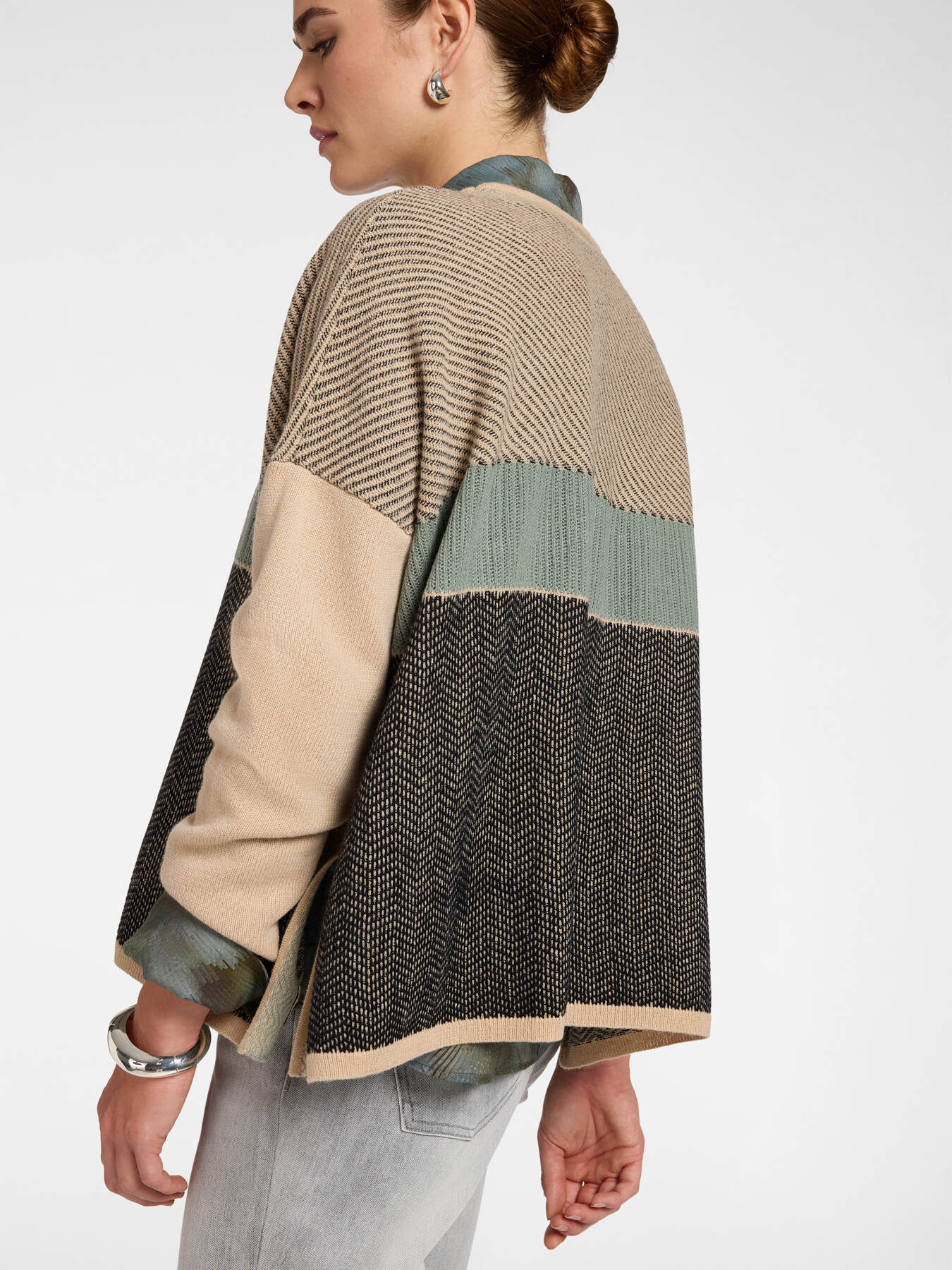 Maglia in lana jacquard image number 3