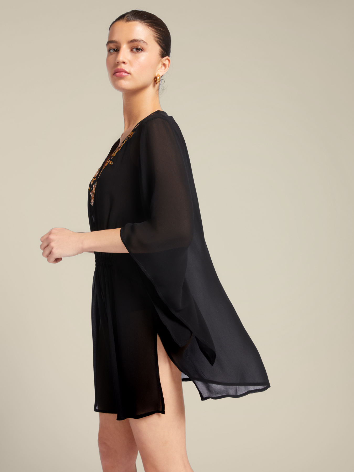 Caftan brod&eacute; image number 3