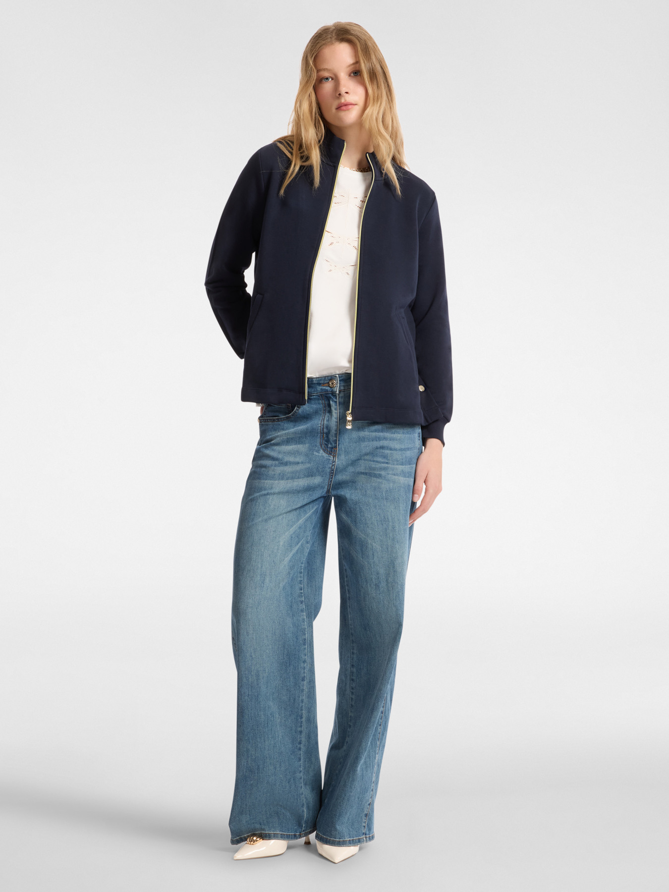 Felpa con zip image number 2