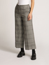 CROPPED STRETCH FLANNEL TROUSERS WITH PLAID PATTERN image number 2