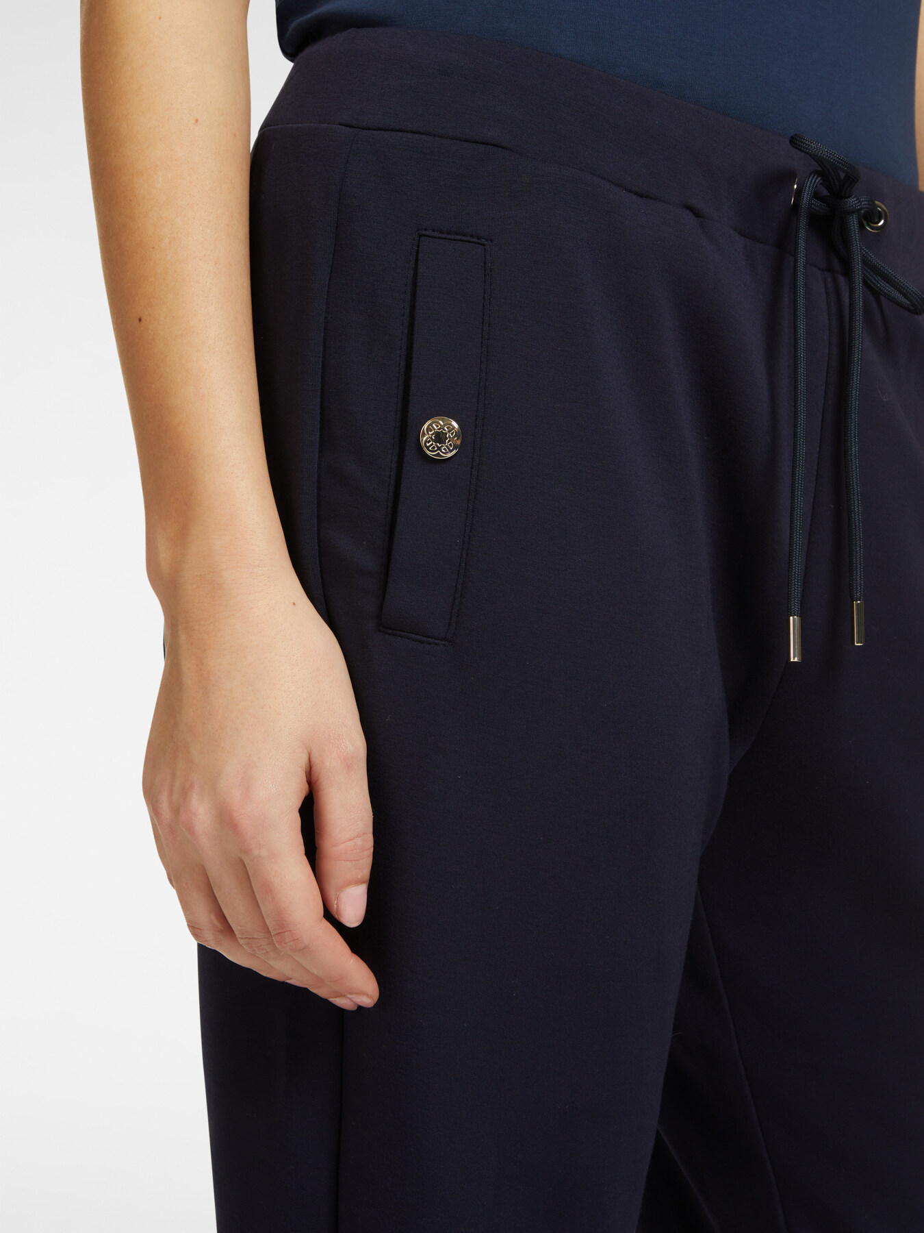 Pantaloni in felpa image number 3