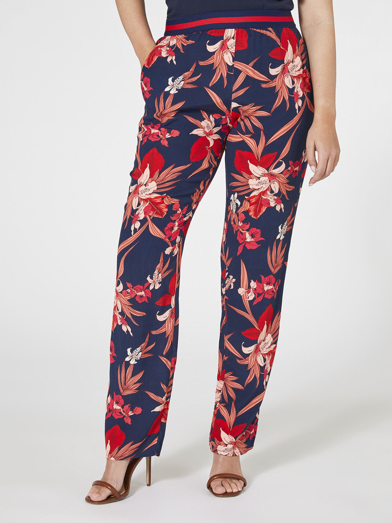 Gerade geschnittene bedruckte Hose image number 2