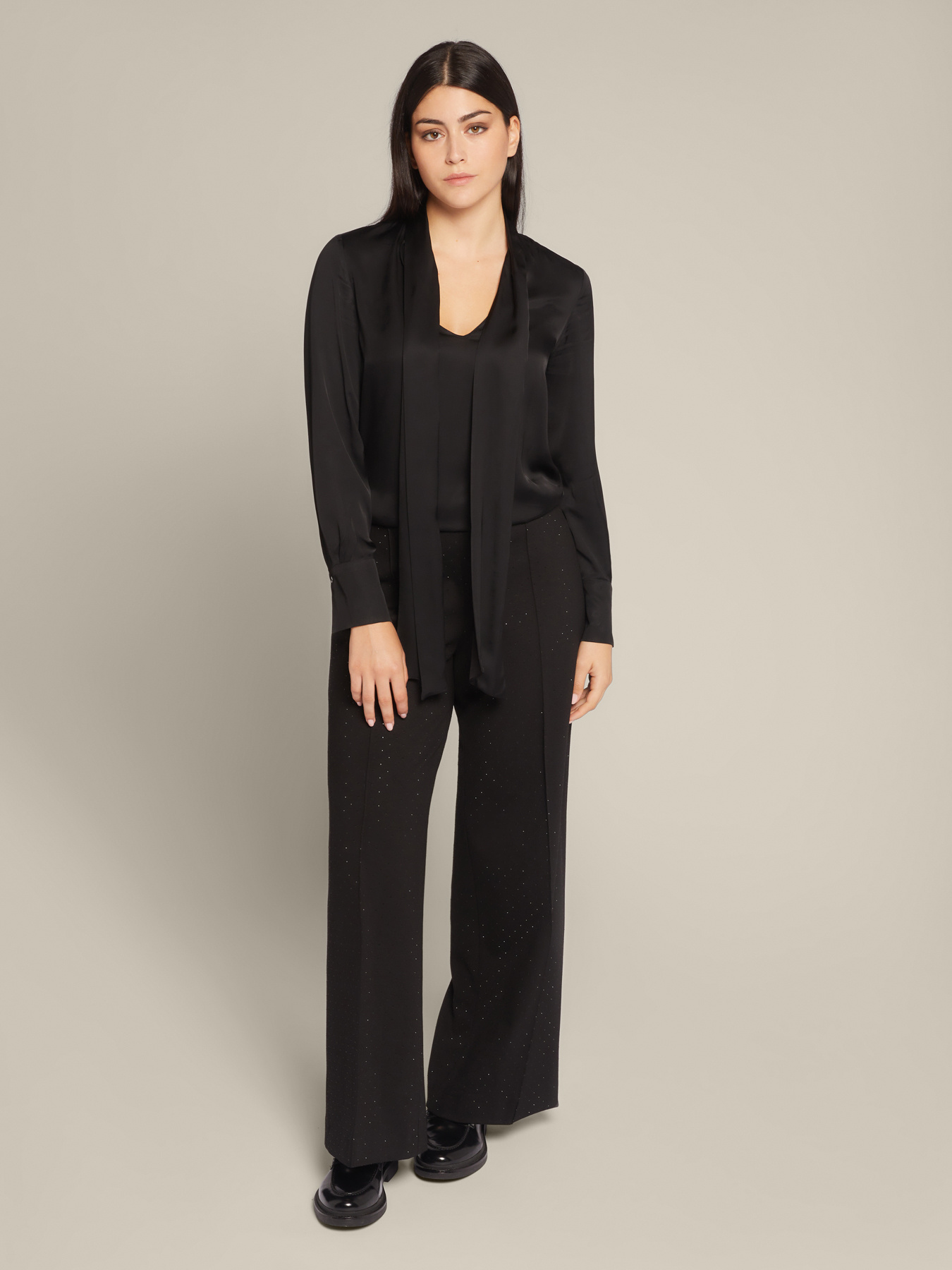 Cal&ccedil;as perna larga com hot fix image number 0