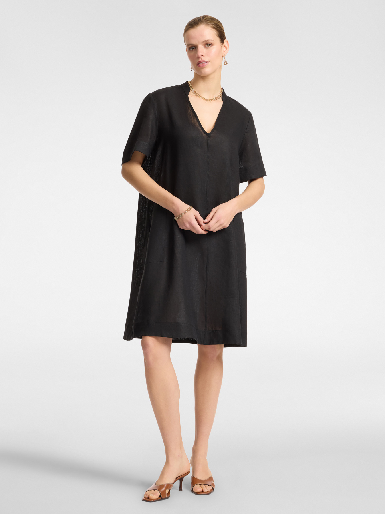 Linen dress image number 0