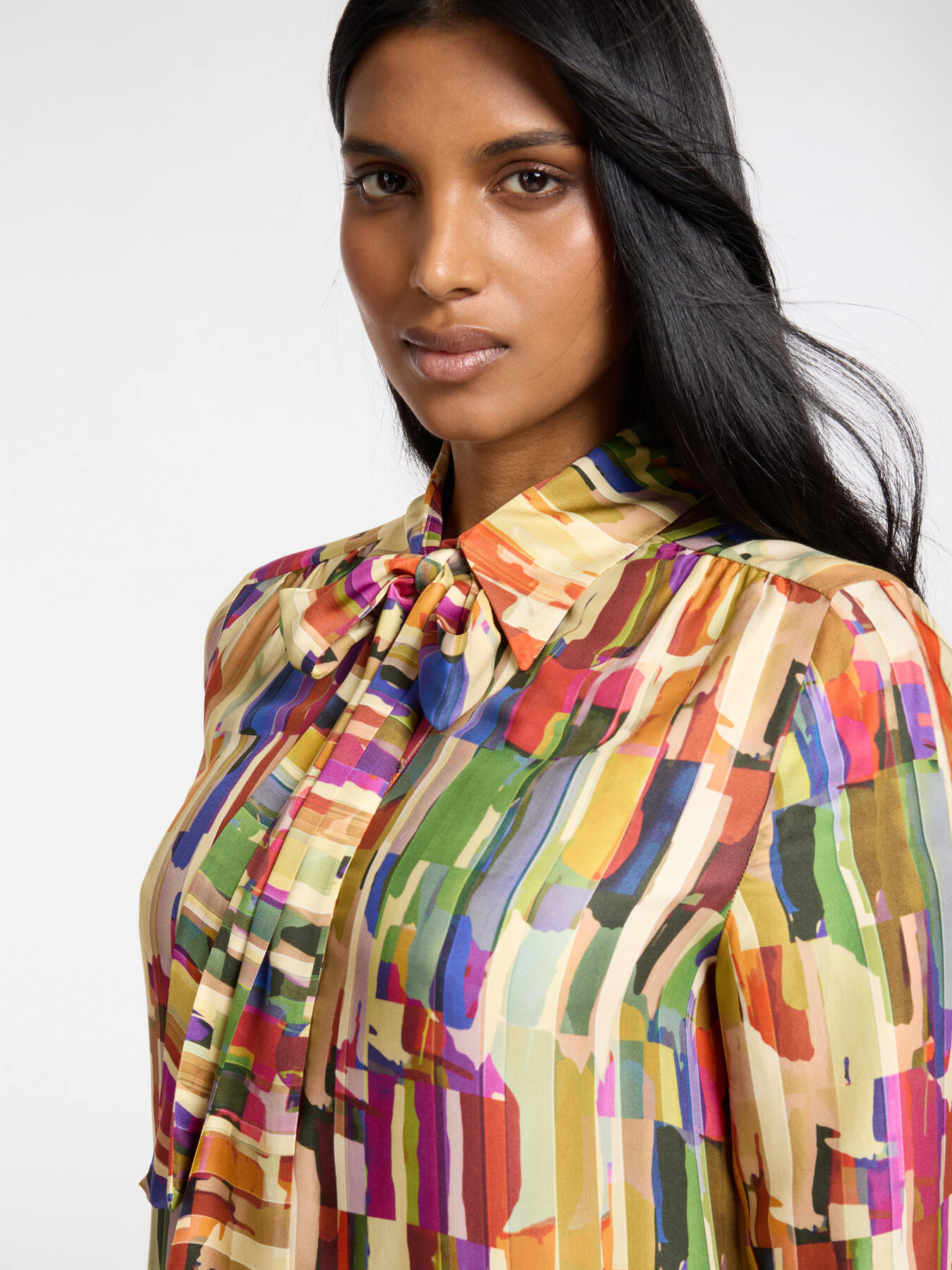 Vestido estampado con lazo image number 3