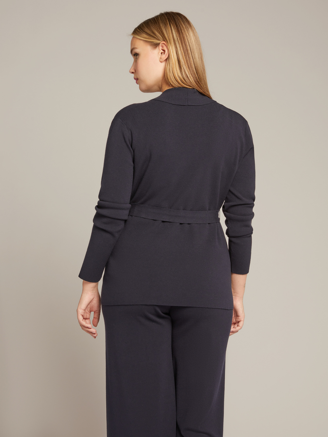 Langer Cardigan aus Bio-Viskose mit G&uuml;rtel image number 2