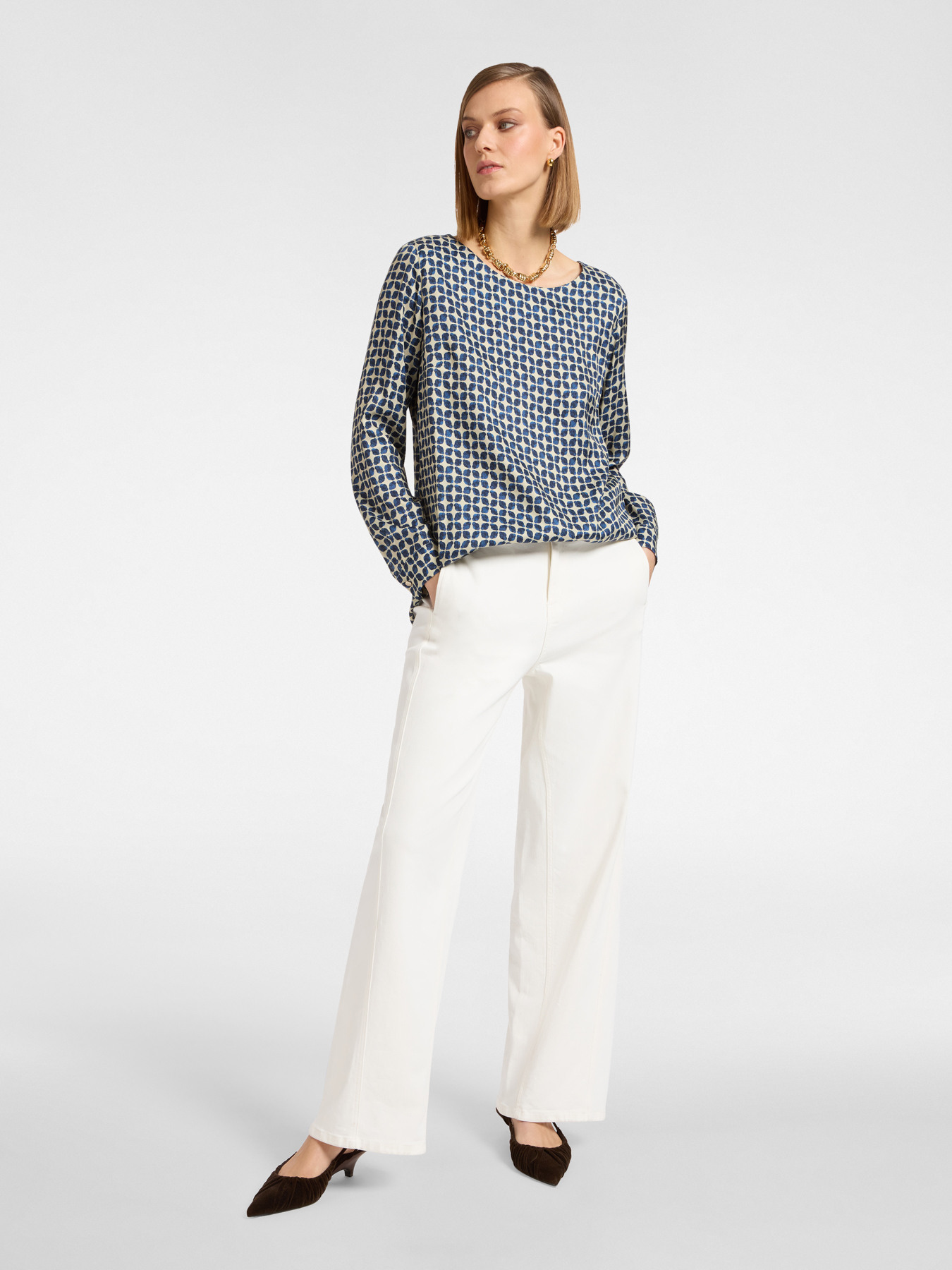 Printed blouse image number 2