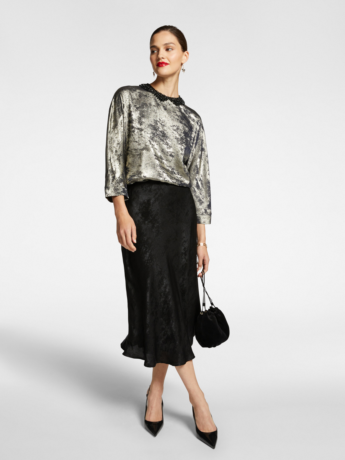 Shiny fabric blouse image number 2