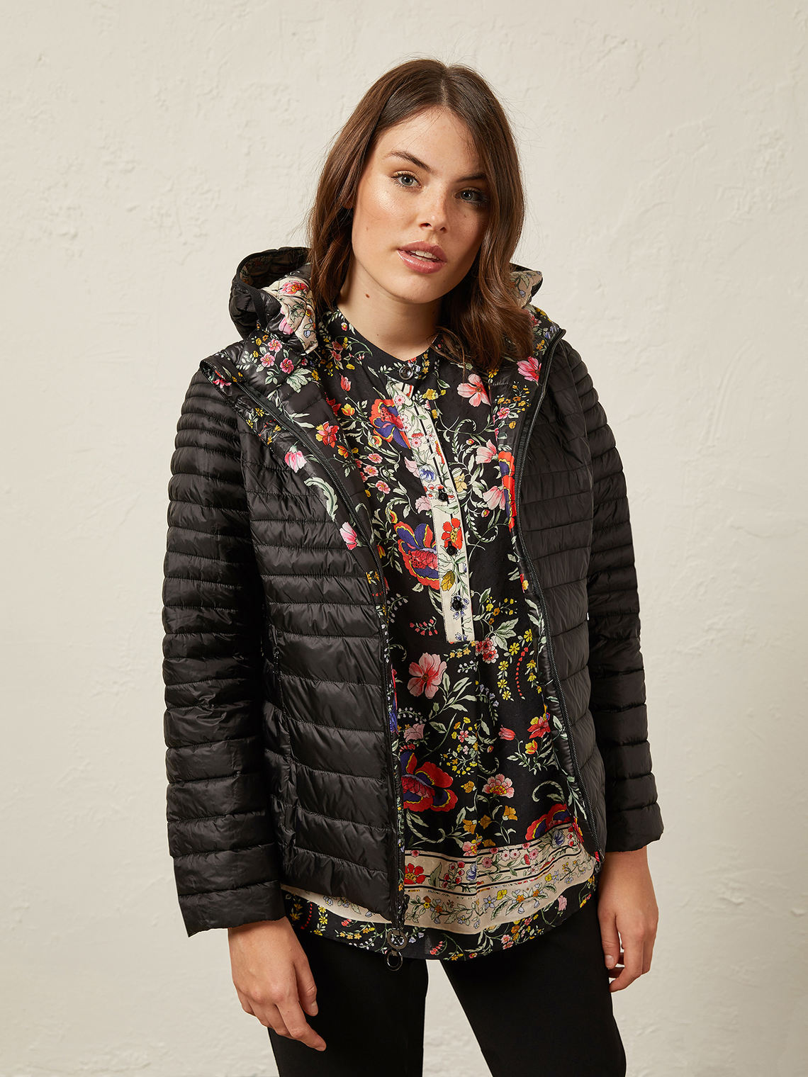 Elenamiro: Printed reversible down jacket_7