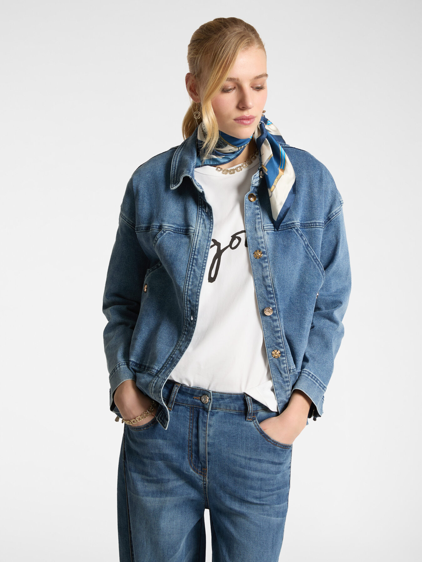 Giacca oversize in denim image number 0