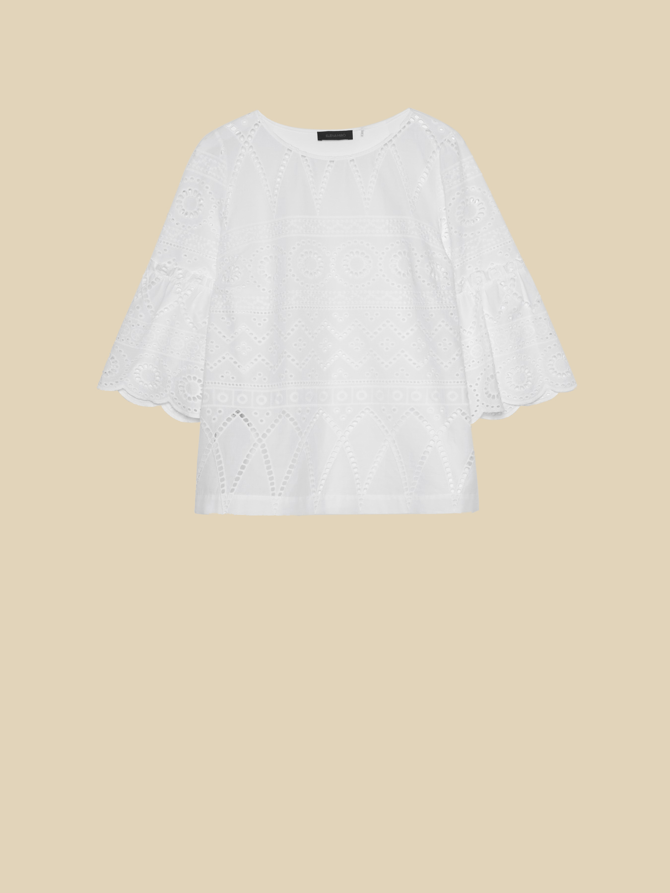 Blusa in sangallo image number 4