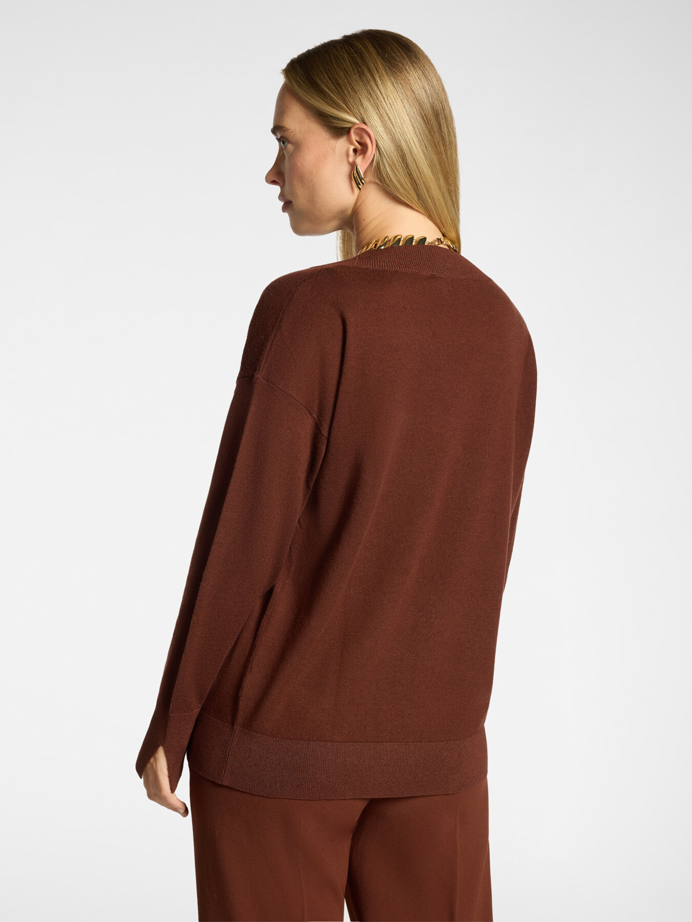 Pure wool V-neck sweater image number 1