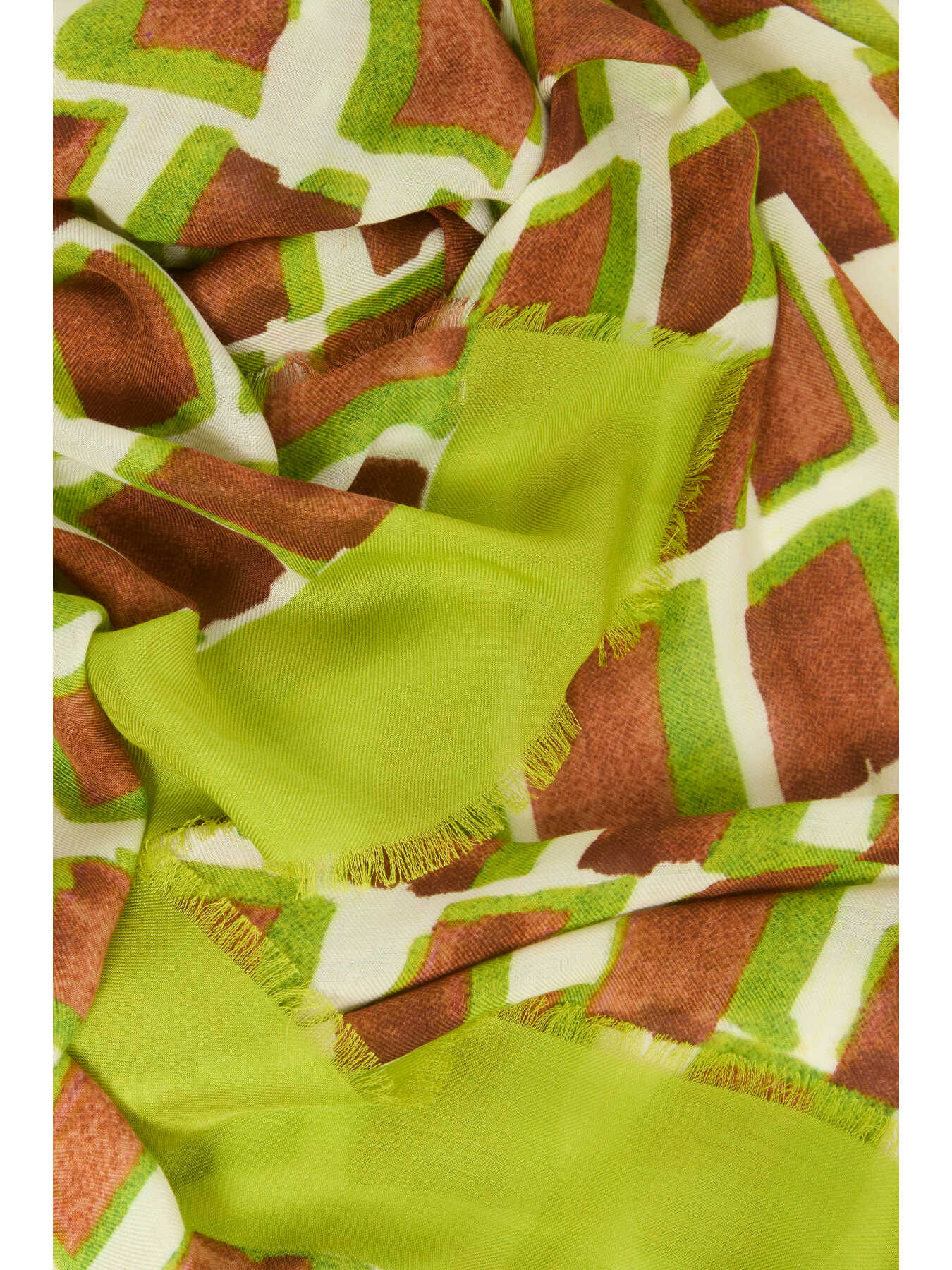 Bufanda estampada image number 2