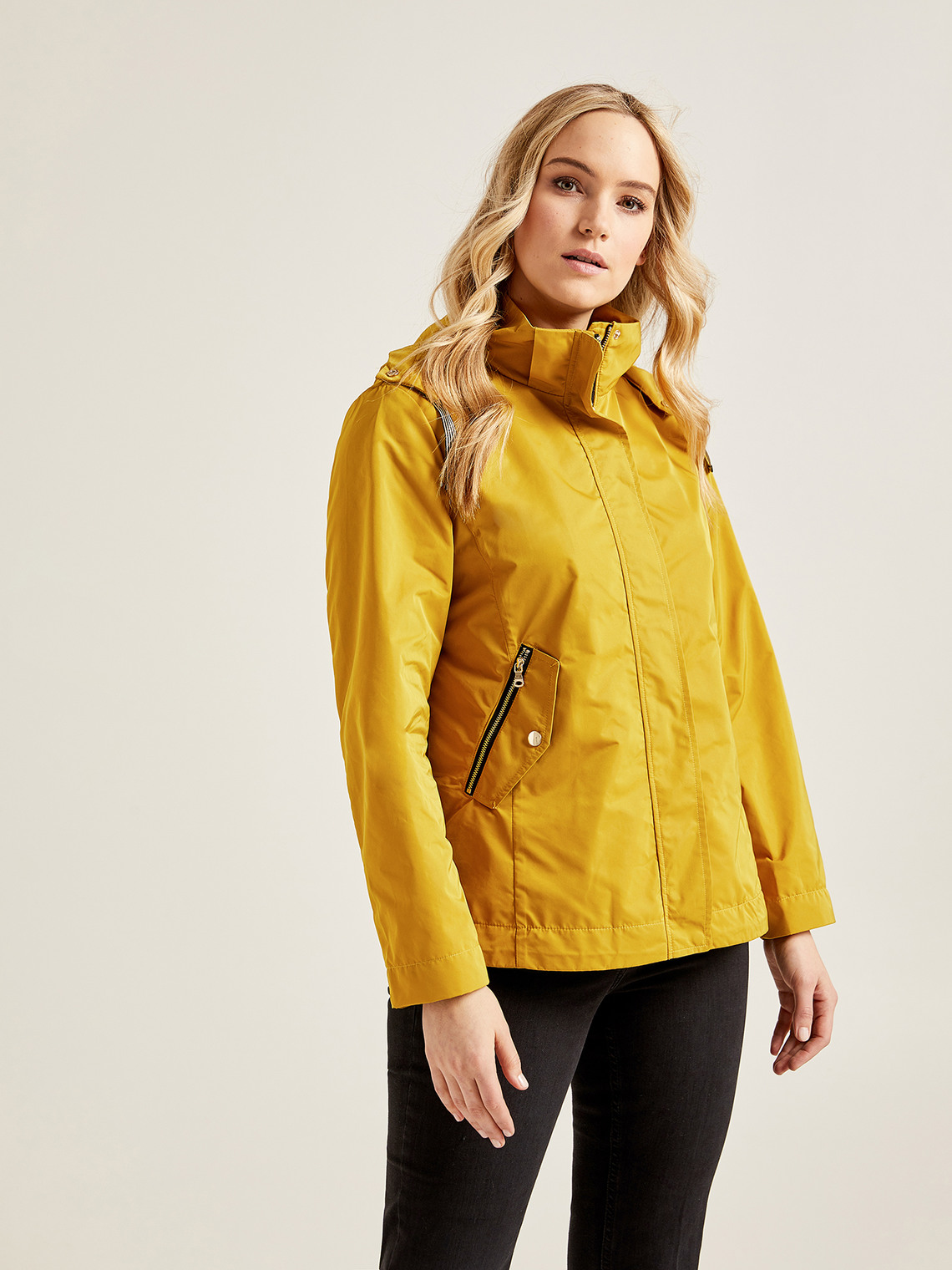 Elenamiro: Parka corto in nylon memory_3