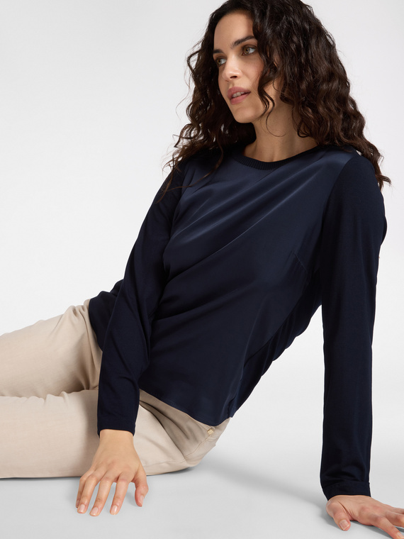 T-shirt in due tessuti